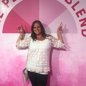 Meet your Posher, Deanne